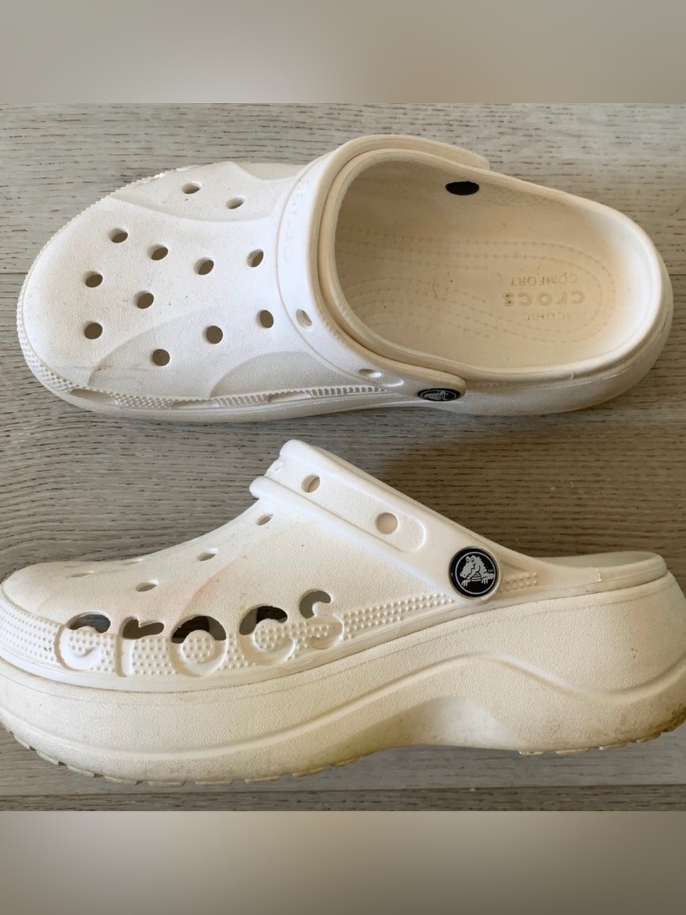 Crocs women’s platform crocs
